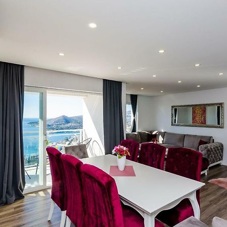 Superior Apartment Nike Mlini Luaran gambar