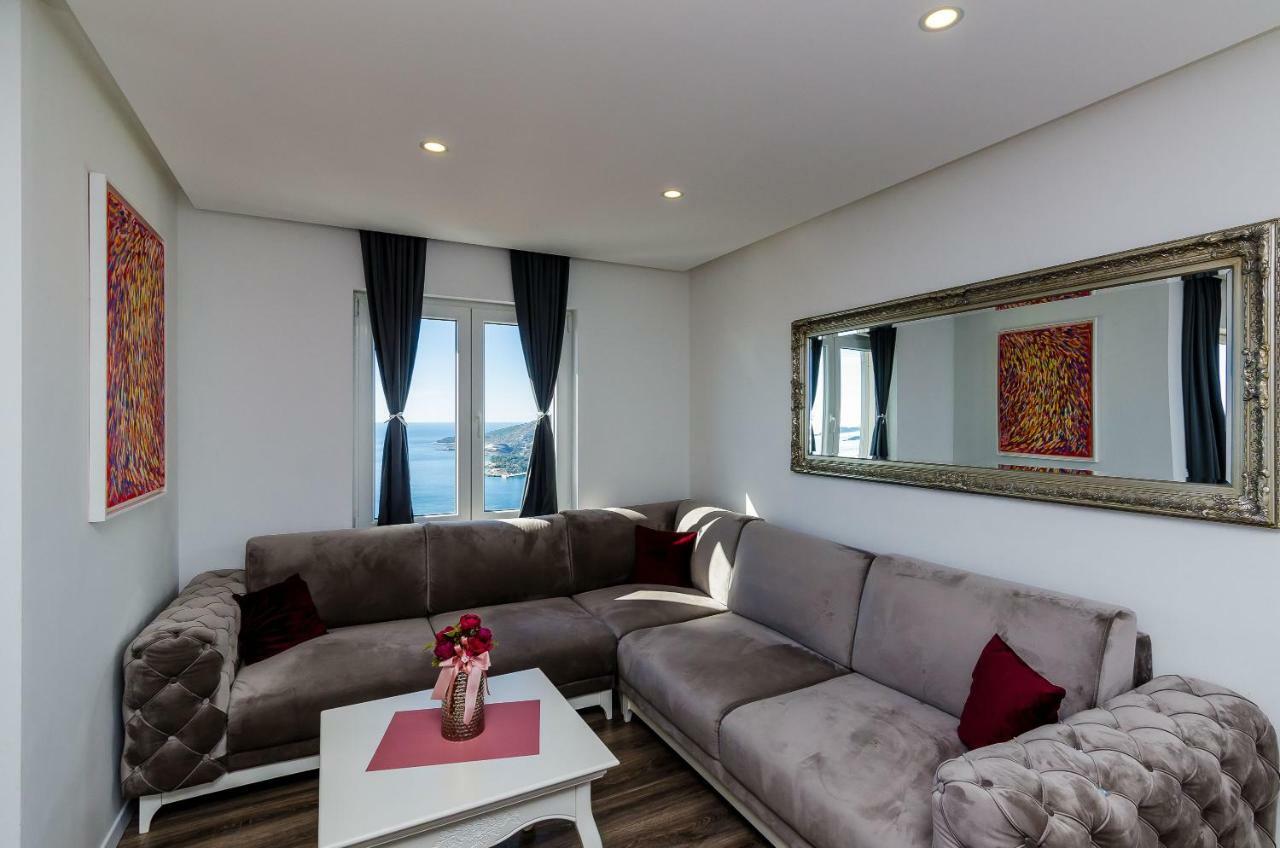 Superior Apartment Nike Mlini Luaran gambar
