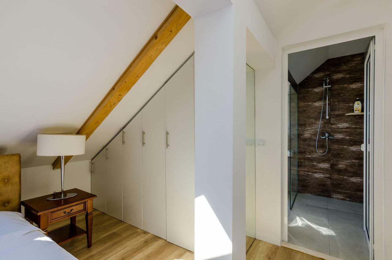 Superior Apartment Nike Mlini Luaran gambar