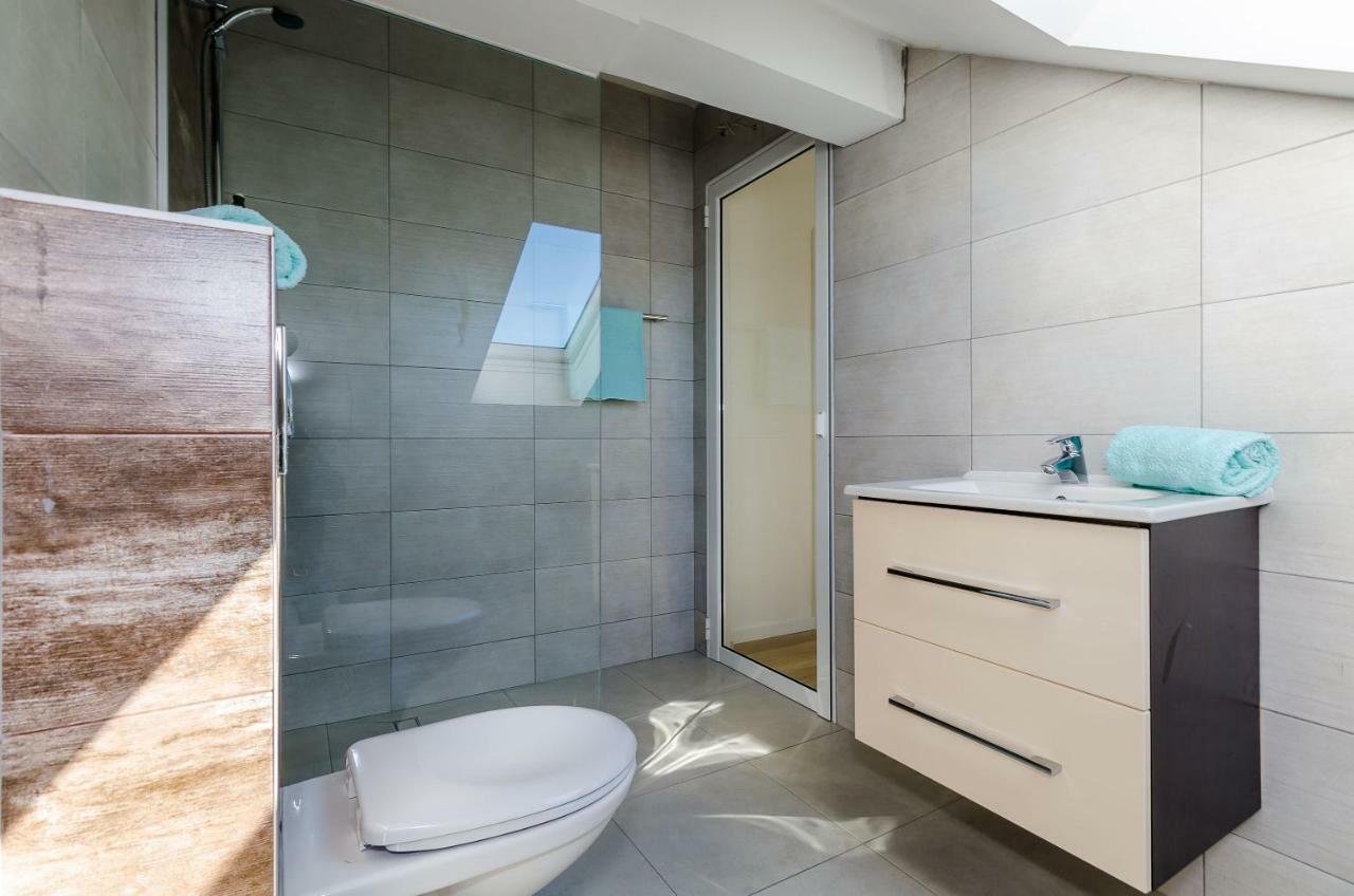 Superior Apartment Nike Mlini Luaran gambar